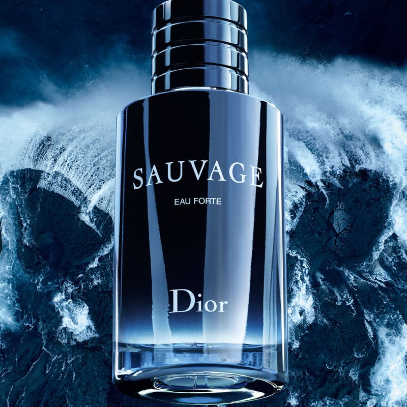 Dior Sauvage Eau Forte 100ml bottle with sleek glass design and fragrance cap, showcasing the premium perfume packaging.
