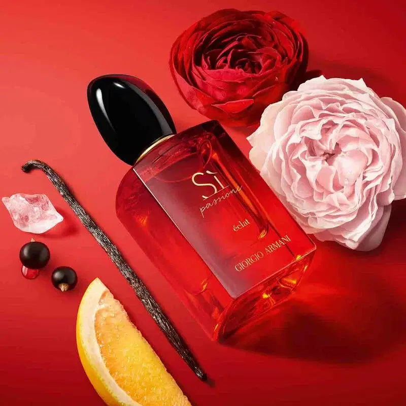 Giorgio Armani Si Passione Eclat Eau de Parfum 100ml bottle with sleek design and transparent glass displaying the fragrance