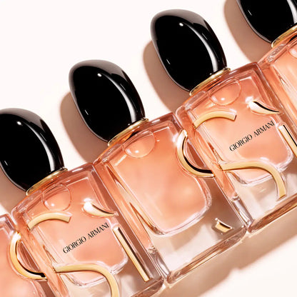 Giorgio Armani SI Eau de Parfum Intense bottle with sleek design, shown alongside its elegant digital packaging.